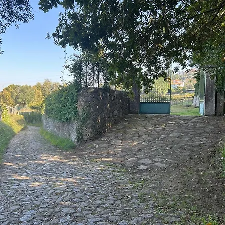 Tower Junior Queen At Casa Dos Macieis, Camino Santiago Direct Access & Optional Agritourism Penzion Facha