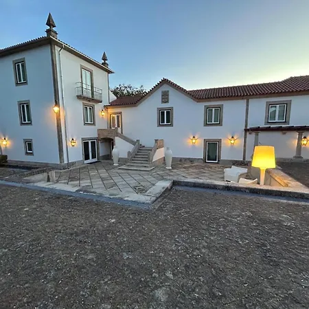 Tower Junior Queen At Casa Dos Macieis, Camino Santiago Direct Access & Optional Agritourism Gasthof Facha