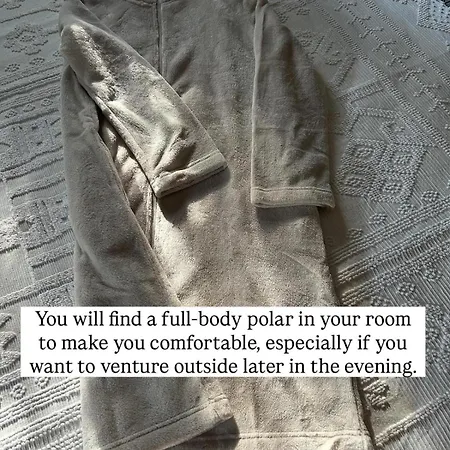 Tower Junior Queen At Casa Dos Macieis, Camino Santiago Direct Access & Optional Agritourism