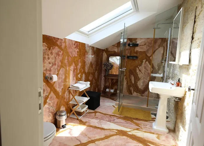 Tower Junior Queen At Casa Dos Macieis, Camino Santiago Direct Access & Optional Agritourism Penzion 4*