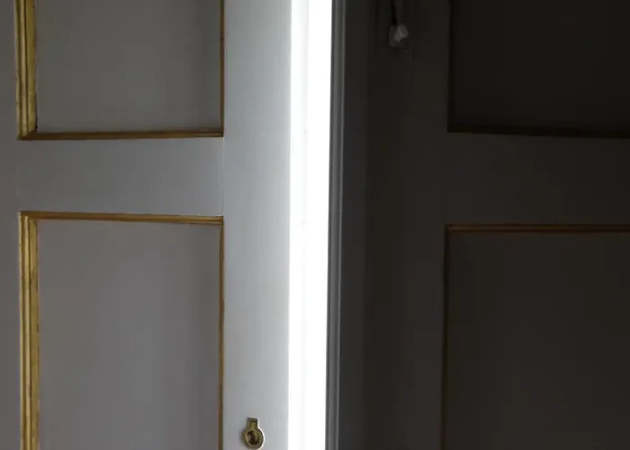 Tower Junior Queen At Casa Dos Macieis, Camino Santiago Direct Access & Optional Agritourism